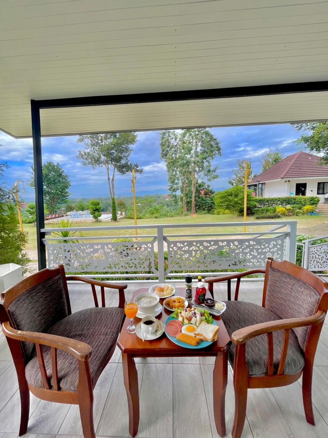 River Valley Resort แอทน่าน Εξωτερικό φωτογραφία